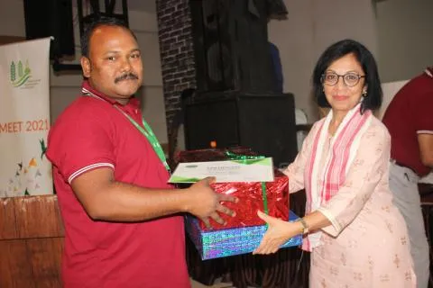 Annual Meet 8